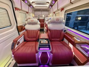 Thuê xe Limousine 12 chỗ 