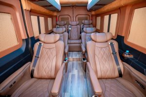 Thuê xe Dcar Limousine tại TP.HCM