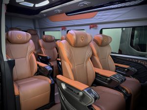 Dịch vụ thuê xe Dcar Limousine cao cấp